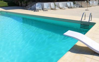 Trampolini Piscina Modello Delfino 122